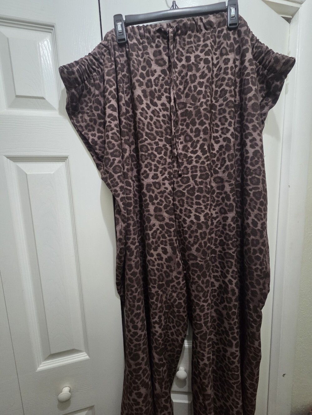 Leopard Print Wide-Leg Women’s Jumpsuit - Brown SIZE 6